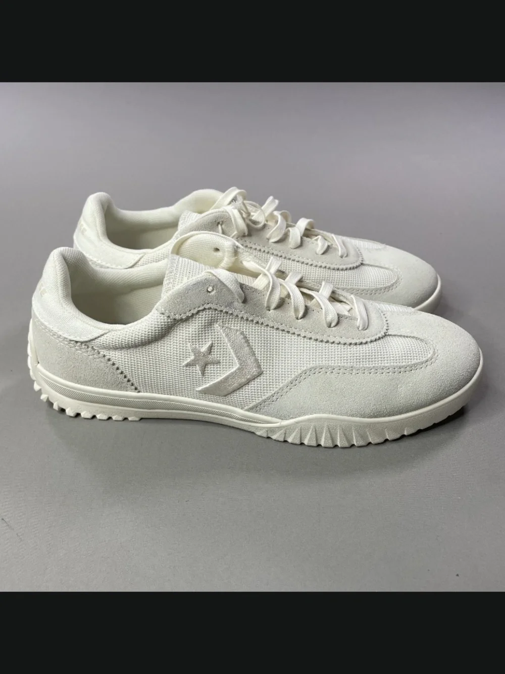 NEW Converse Shoes Womens 9 off white beige suede leather run star trainers